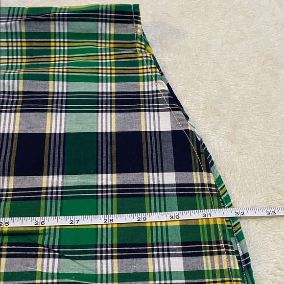 CE Schmidt Work Wear Short-Sleeve Plaid Button-Up Shirt in Green/Black - Picture 5 of 7